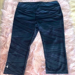 Under armor cropped leggings